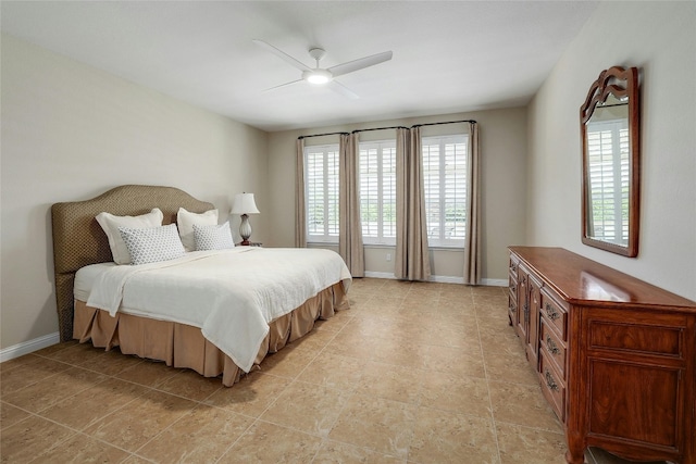 bedroom with ceiling fan