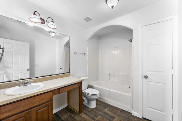 4515 Blue Meadow Dr, Austin, TX 78744 - full bath featuring vanity, bathtub / shower combination, and wood finish floors
