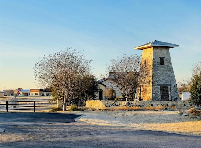 102 Ranch Estates Blvd, Martindale, TX 78130 - photo 1