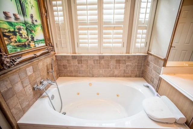 bathroom featuring a bathing tub