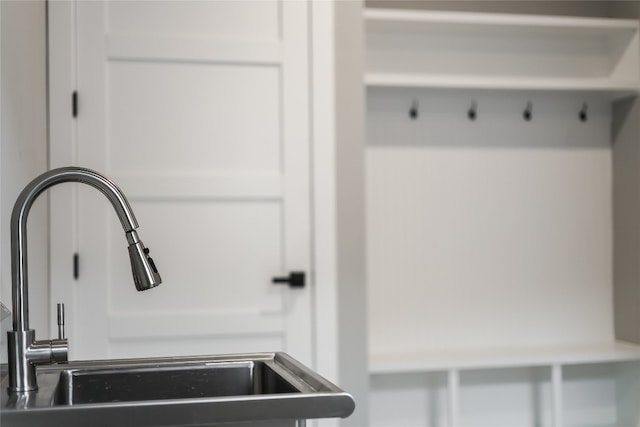 mudroom with sink