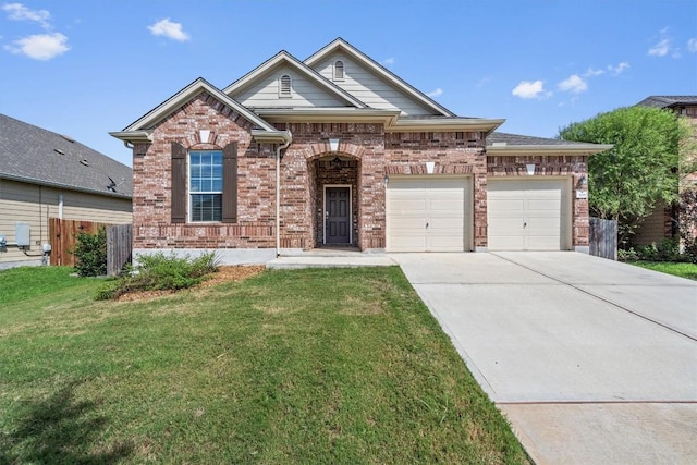 view of front of property featuring a front yard