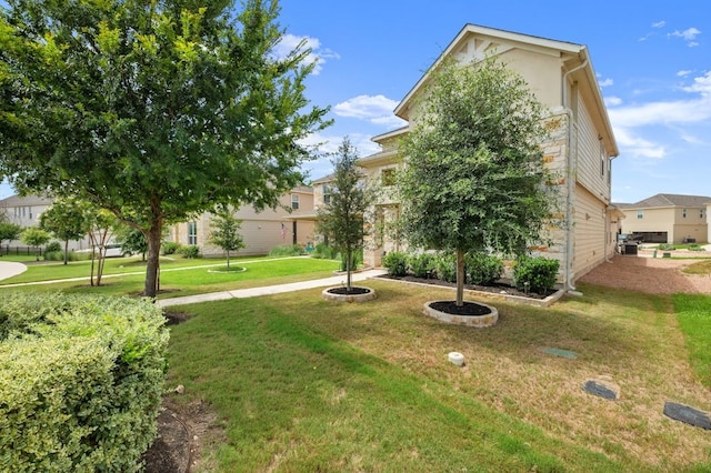 view of front of home with a front yard