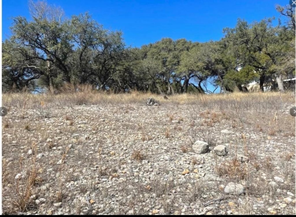 2700 Cornell Cv, Lago Vista, TX 78645