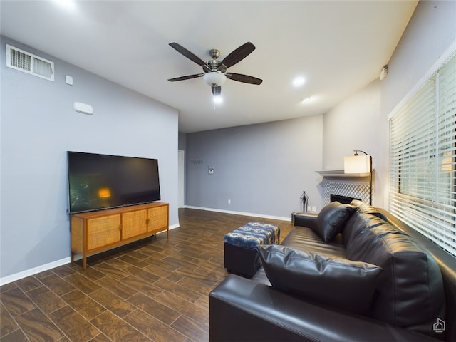 living room featuring ceiling fan