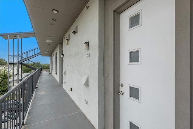 4507 E Martin Luther King Jr Blvd Unit 122, Austin, TX 78721 - view of balcony