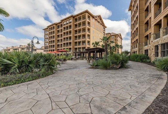 1000 The Cape Rd Unit 24, Horseshoe Bay, TX 78657 - view of building exterior