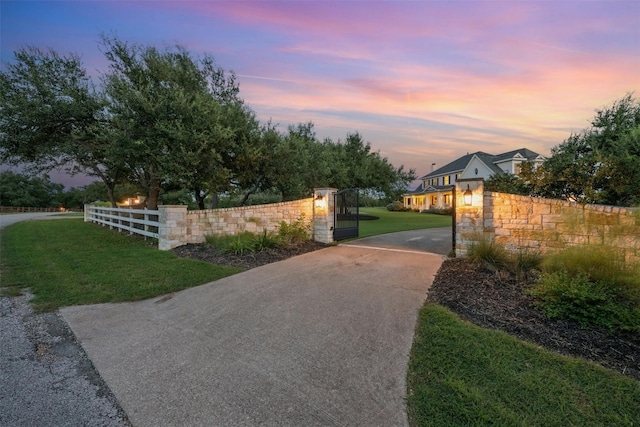500 Autumn Ln, Dripping Springs, TX 78620 - photo 3