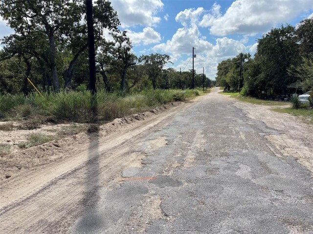 455 Cypress Trail Loop, Rockdale, TX 76567