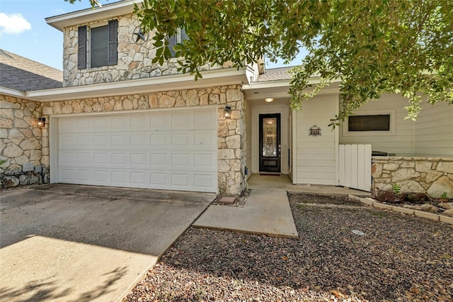 view of front of home featuring a garage