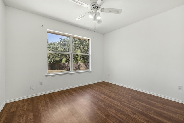 unfurnished room featuring ceiling fan and wood-type flooring