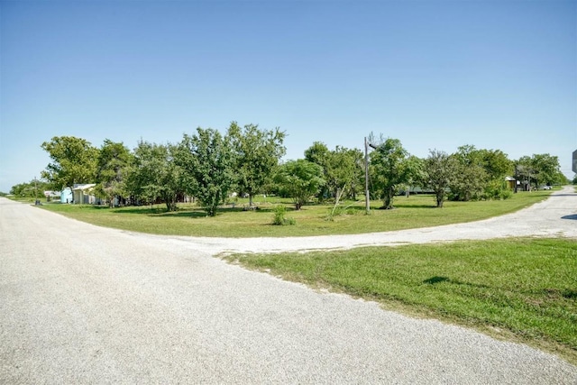 128 Gonzales St, Paige, TX 78659 - view of road