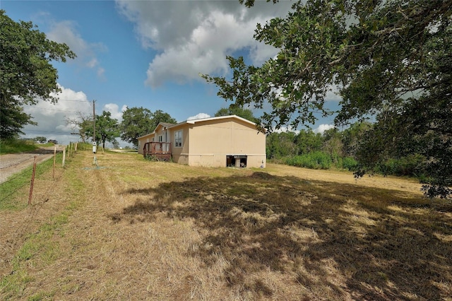 Listing photo 3 for 255 Blue Flame Rd, Cedar Creek TX 78612