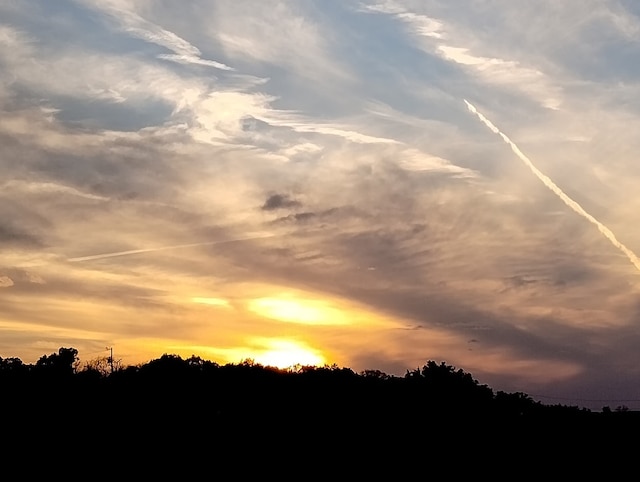 view of nature at dusk