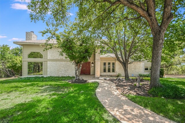 3 Hedge Ln, Austin, TX 78746 - view of front of property with a front yard