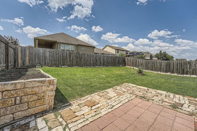 view of yard featuring a patio