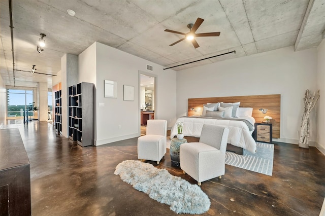 bedroom with ceiling fan