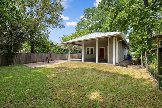 view of yard with a patio area