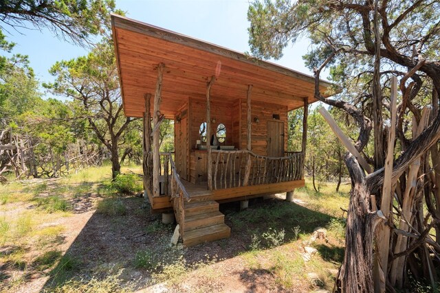 9000 Bear Creek Dr, Austin, TX 78737 - view of wooden deck