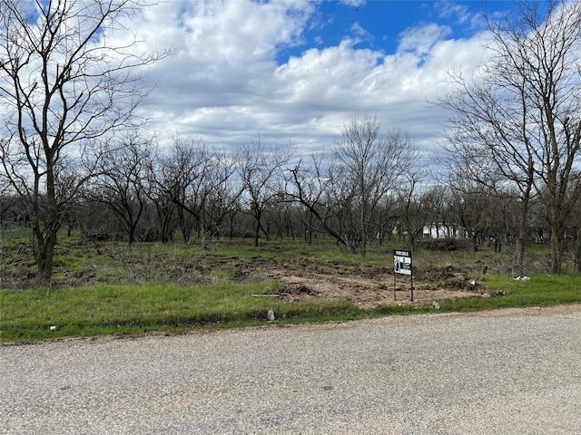 Listing photo 3 for 3689 Barth Rd, Lockhart TX 78644