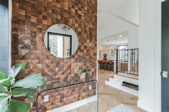 107 Blue Ridge Trl, Austin, TX 78746 - corridor with recessed lighting