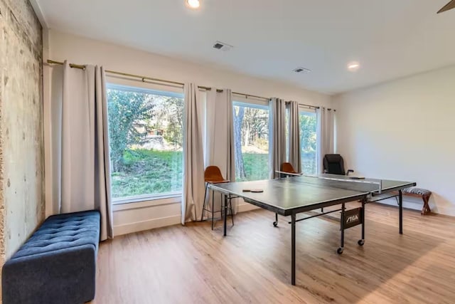 107 Blue Ridge Trl, Austin, TX 78746 - game room featuring plenty of natural light, light wood-style flooring, recessed lighting, and baseboards