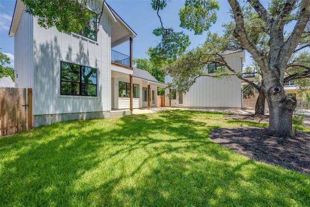 1928 Miles Ave Unit 2, Austin, TX 78745 - view of yard with a balcony