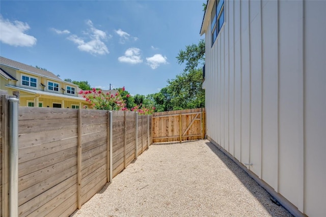 1928 Miles Ave Unit 2, Austin, TX 78745 - view of yard