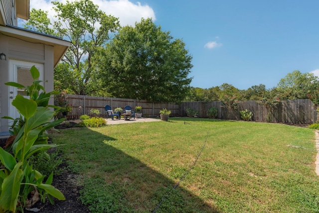 view of yard with a patio