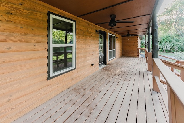 deck featuring ceiling fan