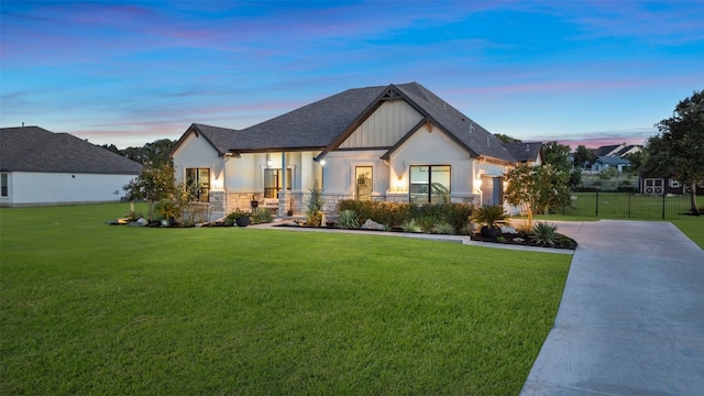 view of front of home featuring a yard