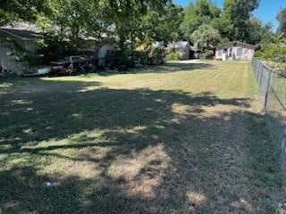 Listing photo 3 for TBD Williams St, Elgin TX 78621