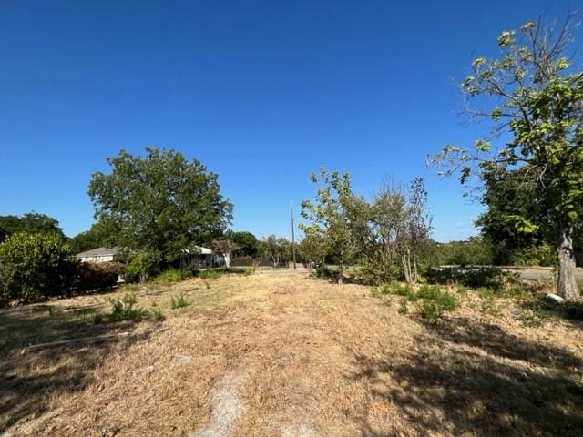 708 Maple St, Taylor, TX 76574