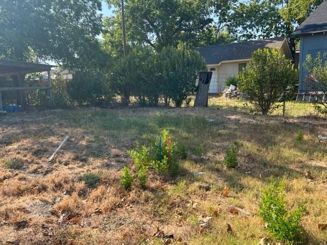 708 Maple St, Taylor, TX 76574