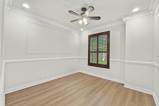 unfurnished room featuring wood finished floors, recessed lighting, crown molding, baseboards, and ceiling fan