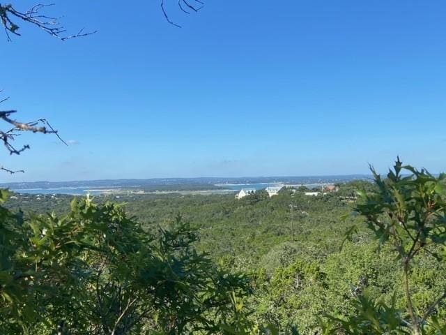 1040 Summit Blf, Canyon Lake, TX 78133