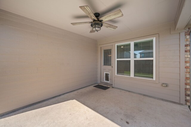 view of patio / terrace featuring ceiling fan