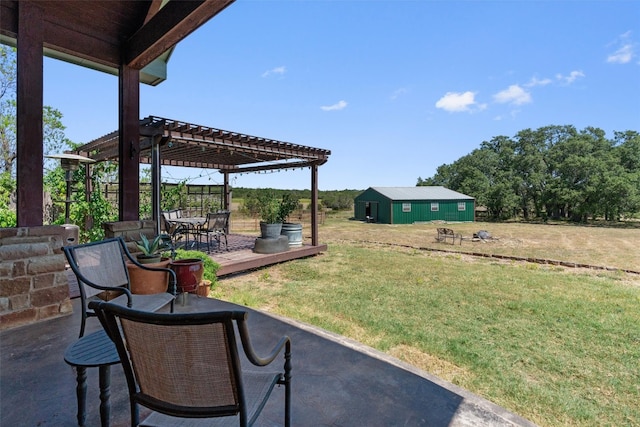 view of yard featuring a wooden deck and a pergola