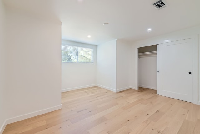 interior space with light hardwood / wood-style floors