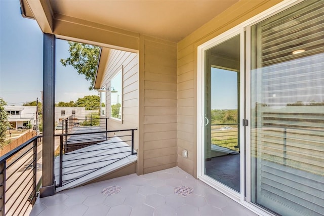6217 Clovis St Unit A, Austin, TX 78741 - view of balcony