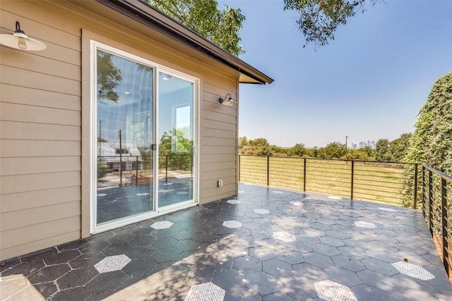 6217 Clovis St Unit A, Austin, TX 78741 - view of patio / terrace