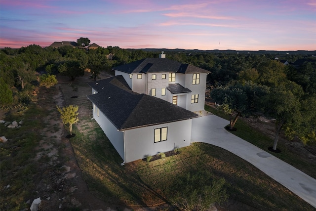 view of aerial view at dusk