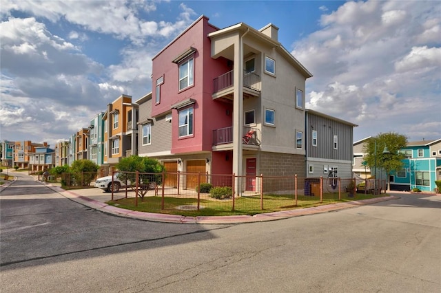 2016 Dinsdale Ln, Austin, TX 78741 - view of property featuring a residential view and fence