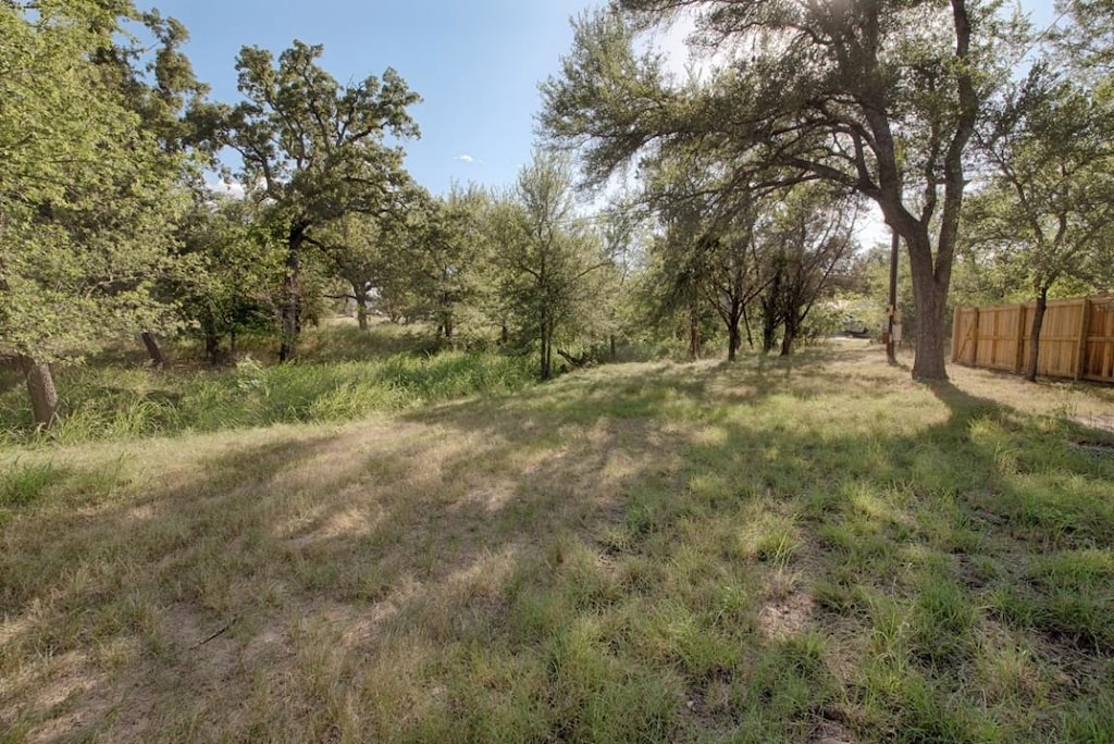 622 Fir Ln, Cottonwood Shores, TX 78657