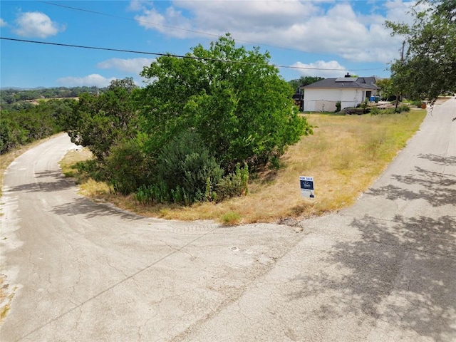 20811 Leaning Oak Dr, Lago Vista, TX 78645
