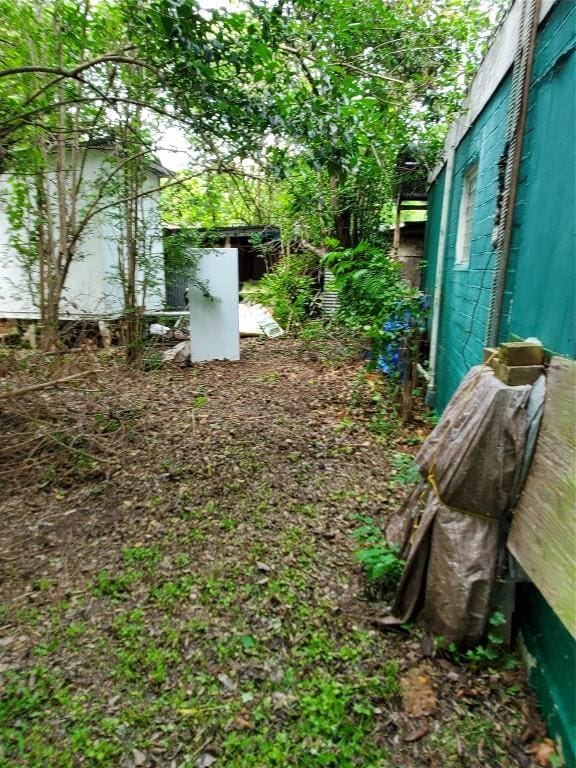 5512 Joe Sayers Ave, Austin, TX 78756 - view of yard