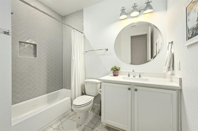 full bathroom featuring shower / bathtub combination with curtain, vanity, and toilet