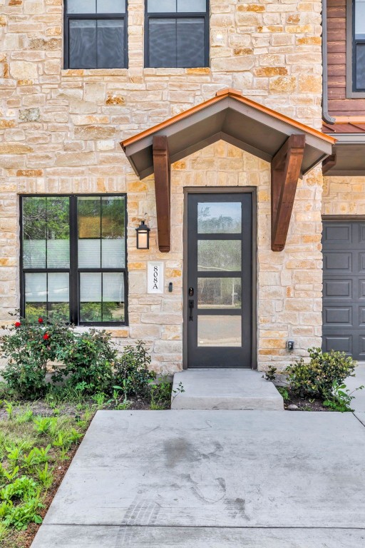 808A E 17th St, Georgetown, TX 78626 - photo 3