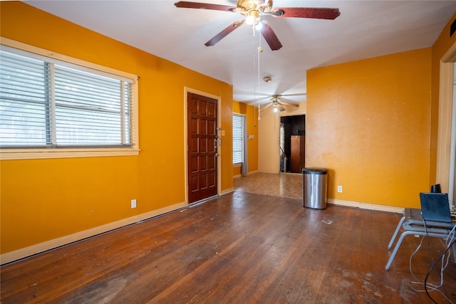 foyer entrance featuring hardwood / wood-style floors and ceiling fan