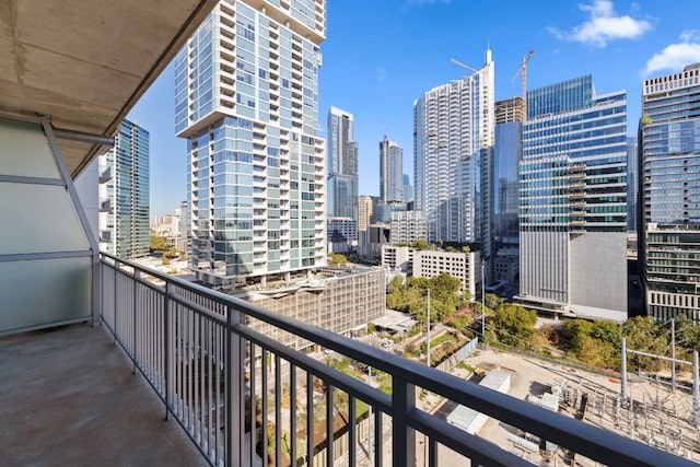 222 W Ave Unit 1503, Austin, TX 78701 - balcony featuring a view of skyline